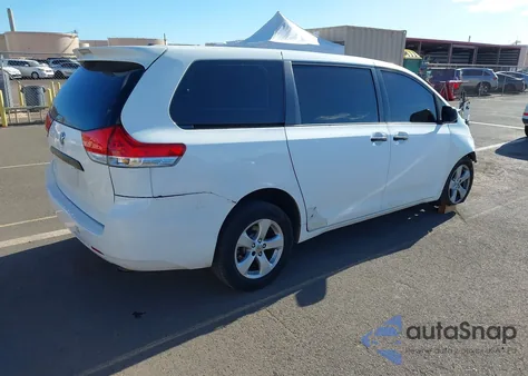 2011 Toyota Sienna Base V6 из США, поврежденный, VIN 5TDZK3DC5BS164903